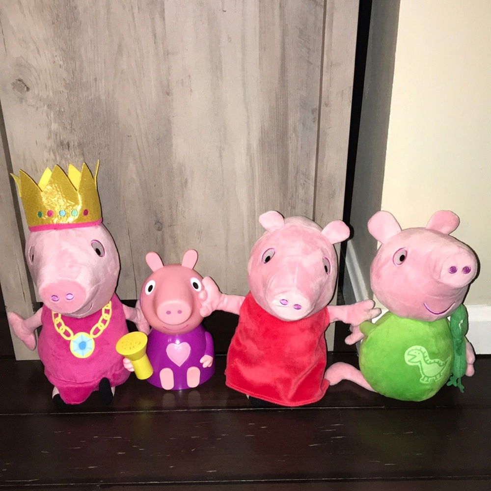 Peppa pig toy bundle